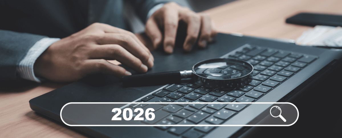 Человек ищет информацию о 2026 году.